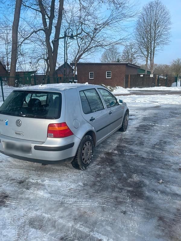 Gebraucht VW Golf III 75 PS (55 kW) 1998 Silber Limousine
