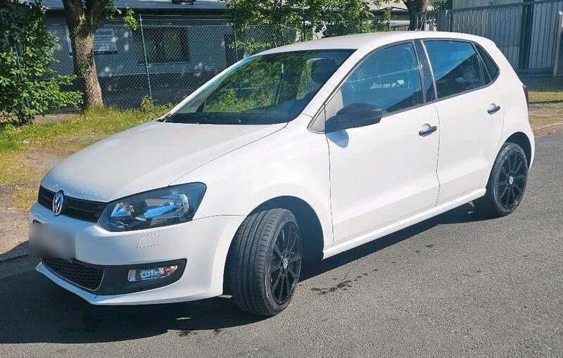 Silber Gebraucht 2011 VW Polo Kleinwagen | 4.950 € (Fairer Preis) - Bild 1/4