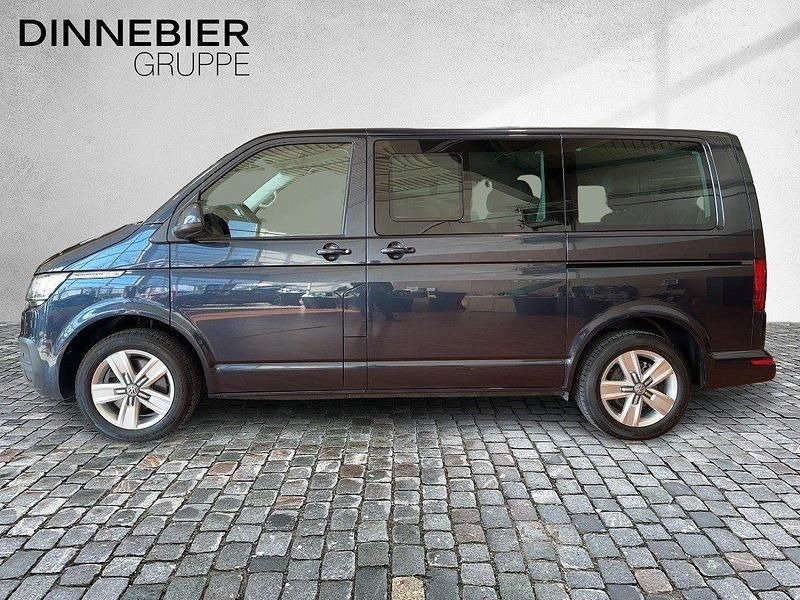 Gebraucht VW Multivan Comfortline 204 PS (150 kW) 2021 Starlight blue metallic Van