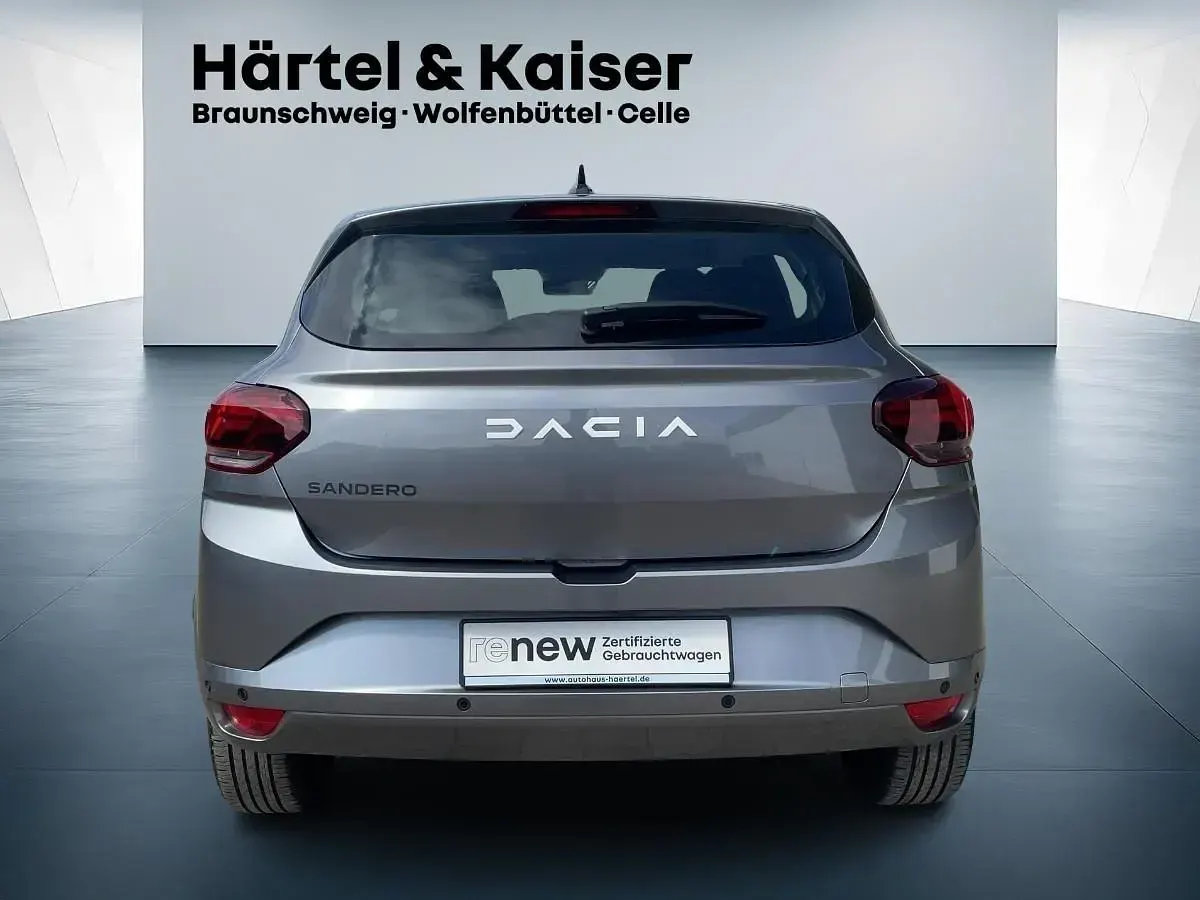Gebraucht Dacia Sandero Expression 91 PS (66 kW) 2025 Grau Limousine