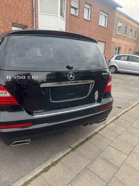 Gebraucht Mercedes R350 364 PS (267 kW) 2013 Schwarz Van / Kleinbus