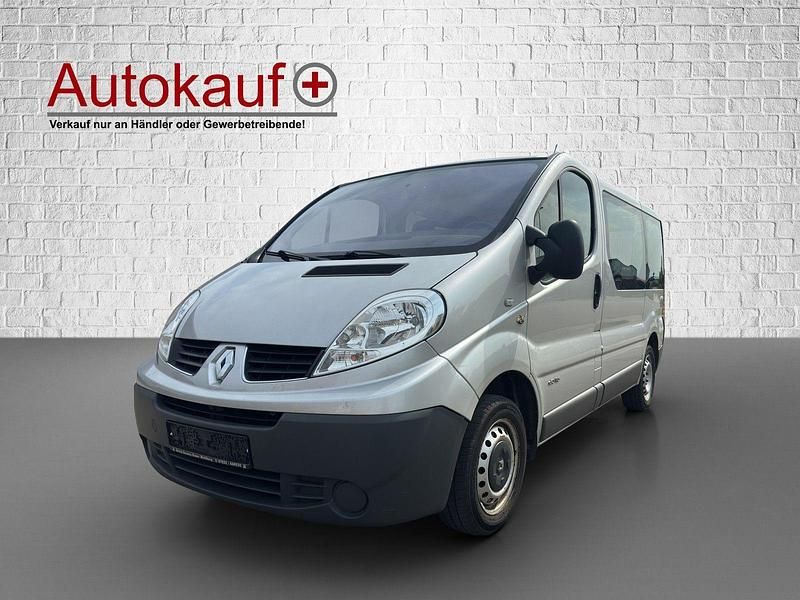 Silber Gebraucht 2010 Renault Trafic Van | 5.400 € - Bild 1/4