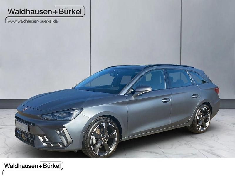 Grau Gebraucht 2024 Cupra Leon Limousine | 35.990 € (Teuer) - Bild 1/4