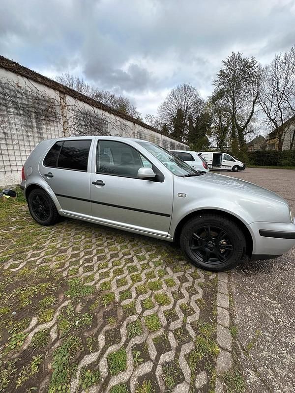 Gebraucht VW Golf IV 75 PS (55 kW) 2003 Grau Kleinwagen