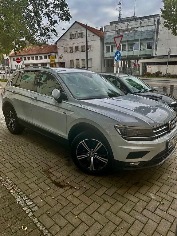 Weiß Gebraucht 2018 VW Tiguan Join SUV | 18.500 € (Superpreis) - Bild 1/4