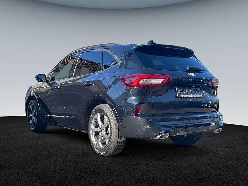 Gebraucht Ford Kuga ST-Line 186 PS (136 kW) 2024 Solar silver metallic SUV