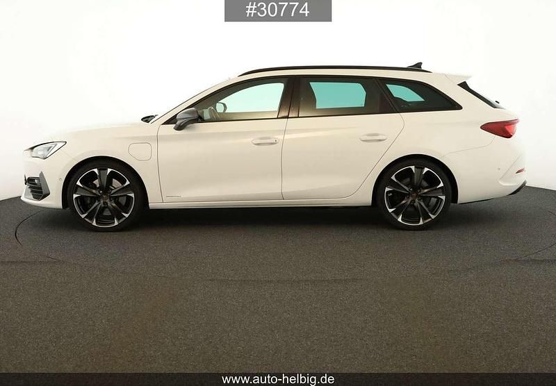 Gebraucht Cupra Leon VZ 245 PS (180 kW) 2022 Weiß Kombi