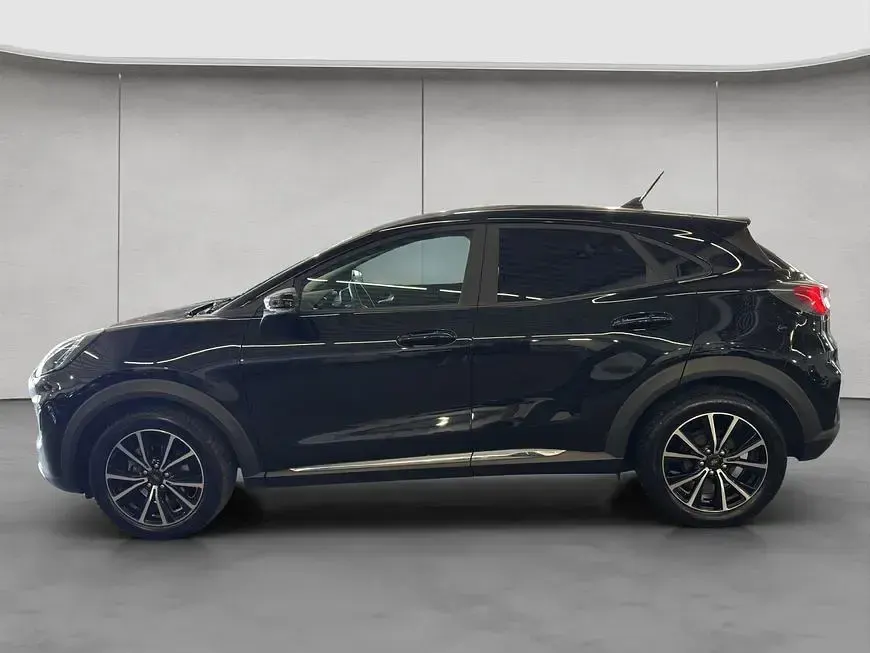 Gebraucht Ford Puma Titanium 125 PS (91 kW) 2021 Obsidianschwarz metallic SUV