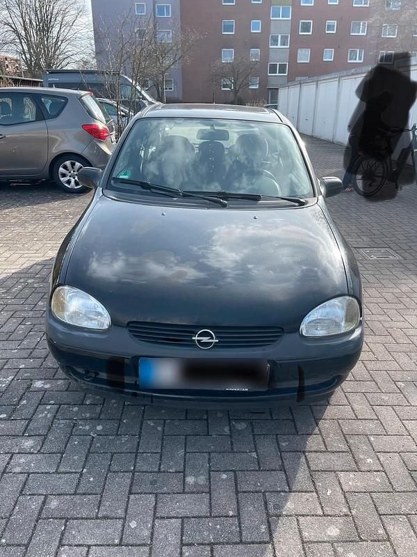 Gebraucht Opel Corsa 54 PS (39 kW) 1998 Schwarz Kleinwagen