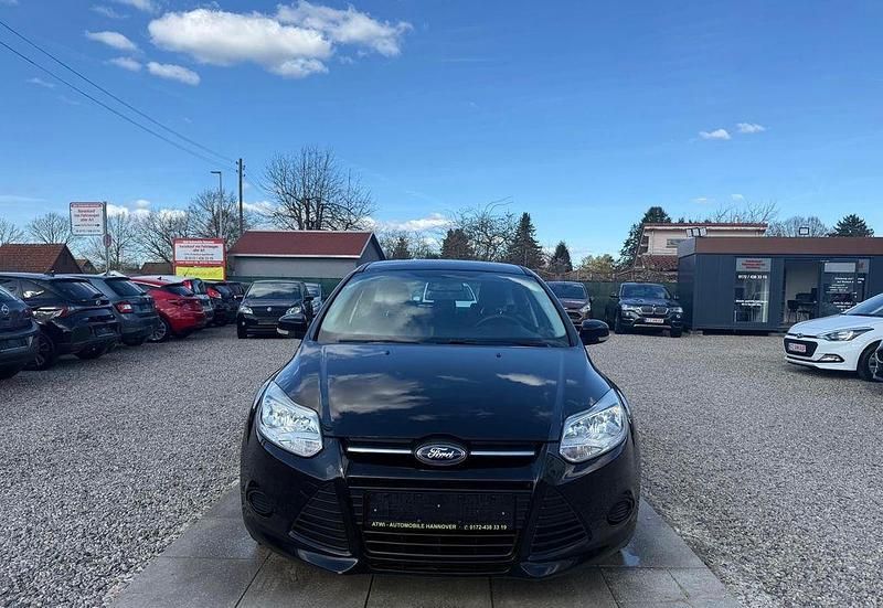 Gebraucht Ford Focus Sport 101 PS (74 kW) 2014 Schwarz Limousine