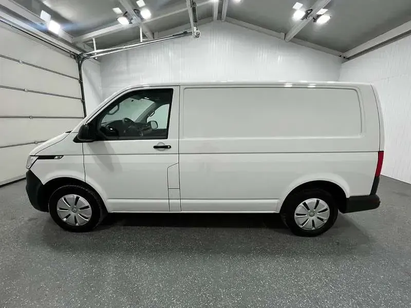 Gebraucht VW T6.1 110 PS (80 kW) 2022 Weiß Van