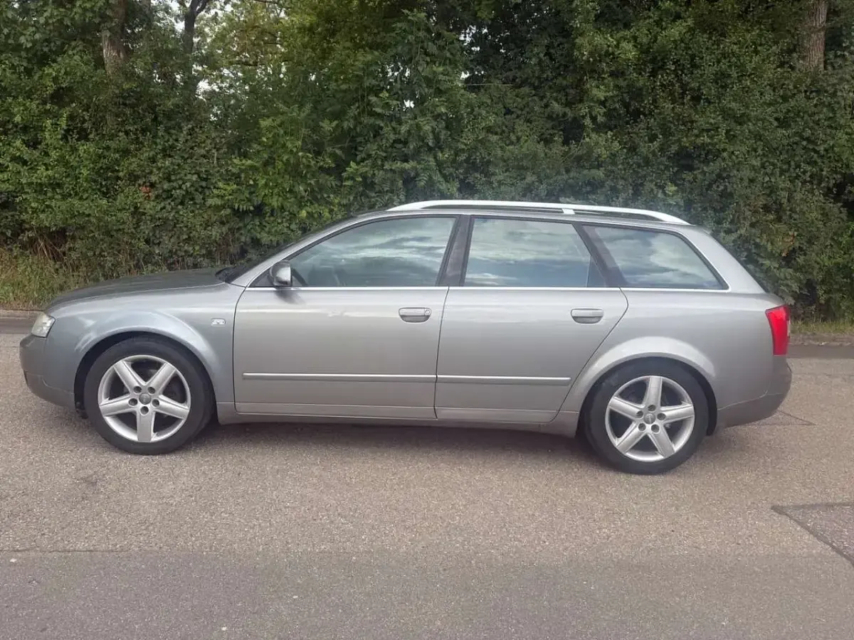 Gebraucht Audi A4 Ambition 150 PS (110 kW) 2004 Grau Kombi