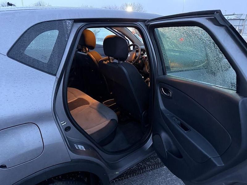 Gebraucht Renault Captur Dynamique 90 PS (66 kW) 2014 Grau SUV