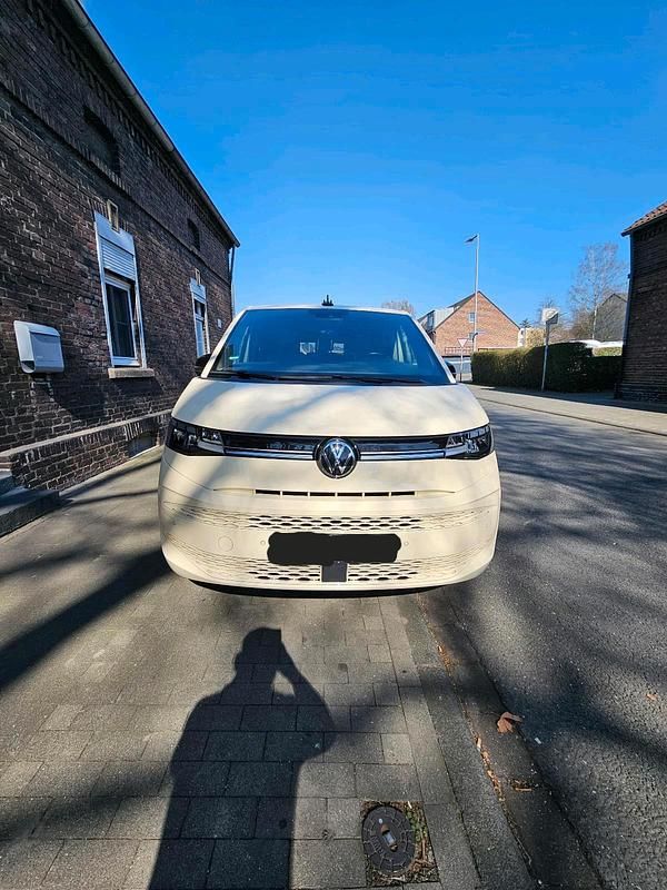 Gebraucht 2023 VW T7 Van | 44.000 € - Bild 1/4