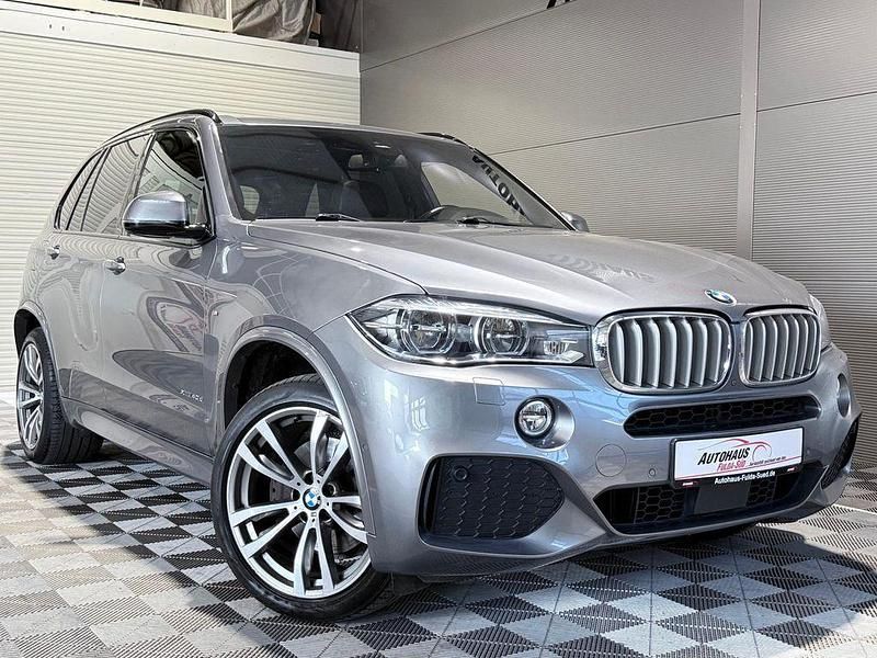 Grau Gebraucht 2018 BMW X5 M Sport SUV | 23.970 € (Superpreis) - Bild 1/3