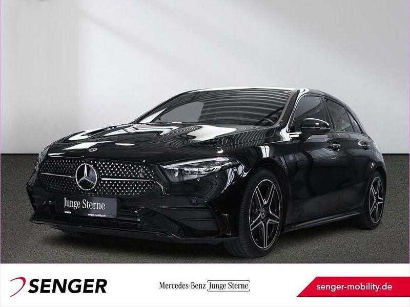 Gebraucht Mercedes A200 AMG 150 PS (110 kW) 2024 Lack kosmosschwarz Limousine