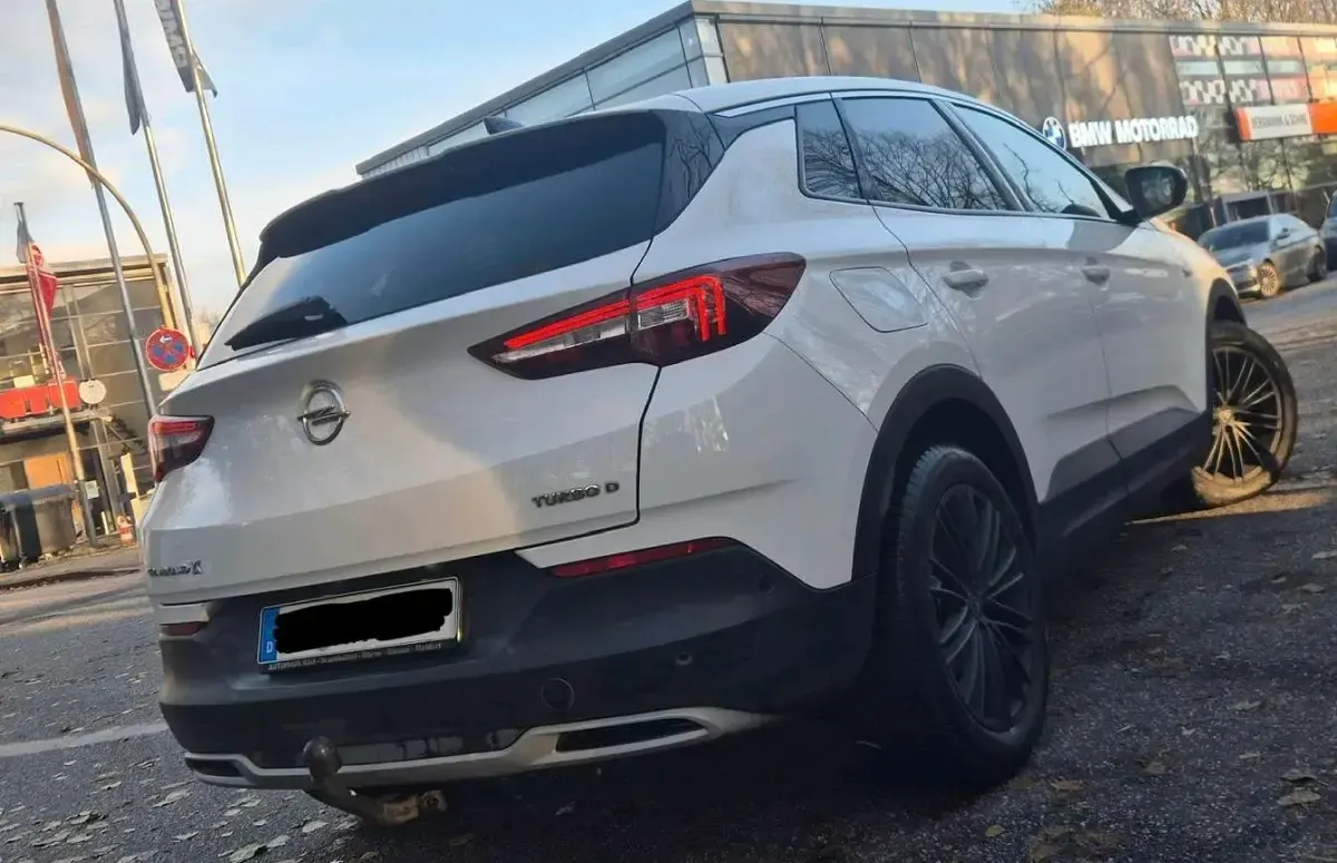 Gebraucht Opel Grandland X 120 PS (88 kW) 2017 Weiß SUV