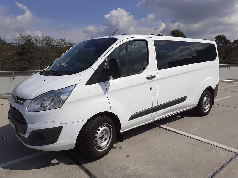 Weiß Gebraucht 2015 Ford Transit Custom Van / Kleinbus | 12.600 € (Fairer Preis) - Bild 1/4