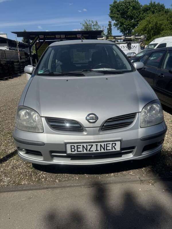 Tino Gebraucht 2004 Nissan Almera Tino Van / Kleinbus | 2.490 € (Fairer Preis) - Bild 1/4