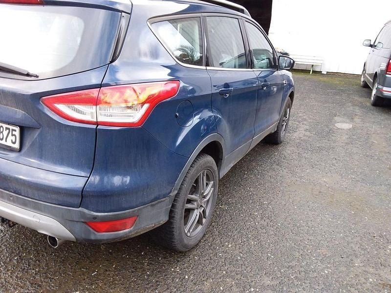 Blau Gebraucht 2016 Ford Kuga Trend SUV | 9.600 € (Superpreis) - Bild 1/4