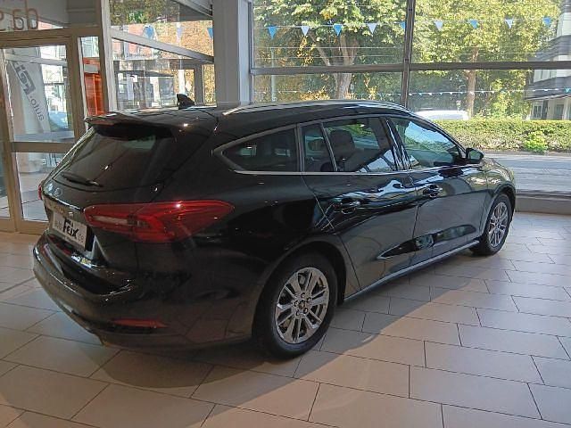 Gebraucht Ford Focus Titanium 125 PS (91 kW) 2023 Agate black metallic Kombi