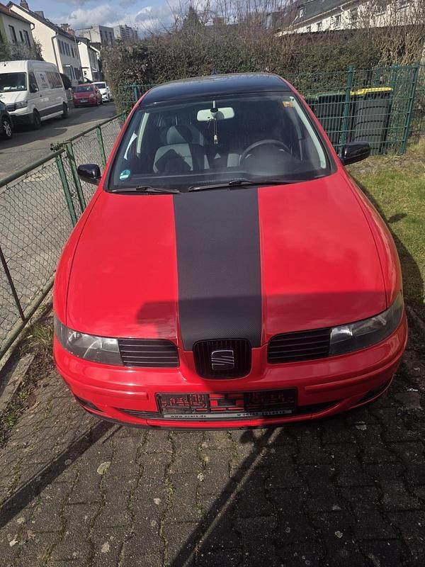 Gebraucht Seat Leon 105 PS (77 kW) 2000 Rot Kleinwagen