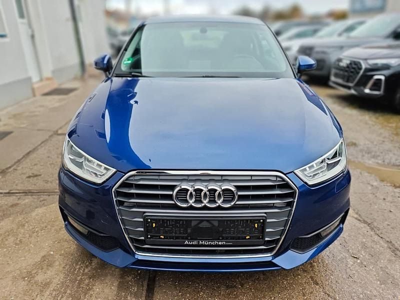 Second-hand Audi A1 95 CP (69 kW) 2015 Albastru Hatchback