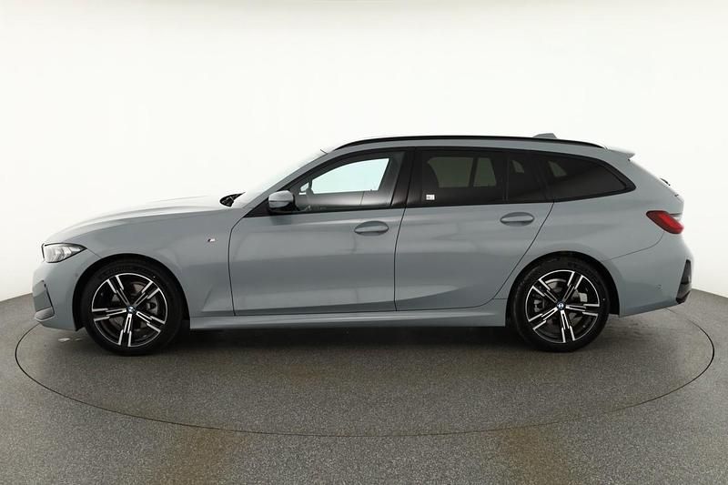Neu BMW 320 M Sport 184 PS (135 kW) 2025 Grau Kombi