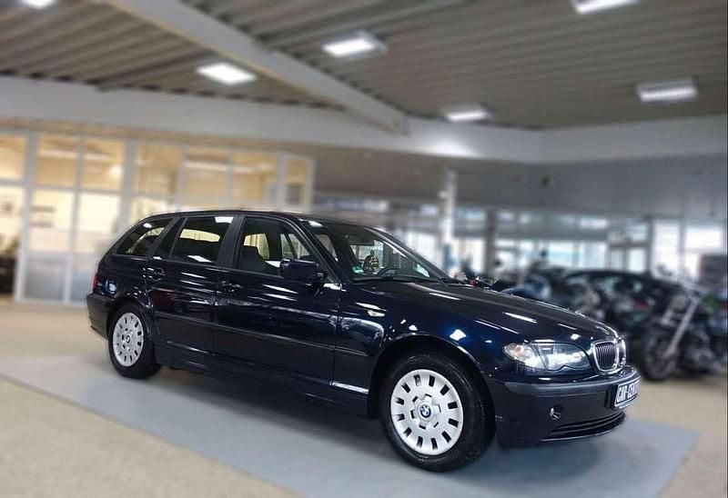 Gebraucht BMW 318 Lifestyle 143 PS (105 kW) 2003 Blau Kombi