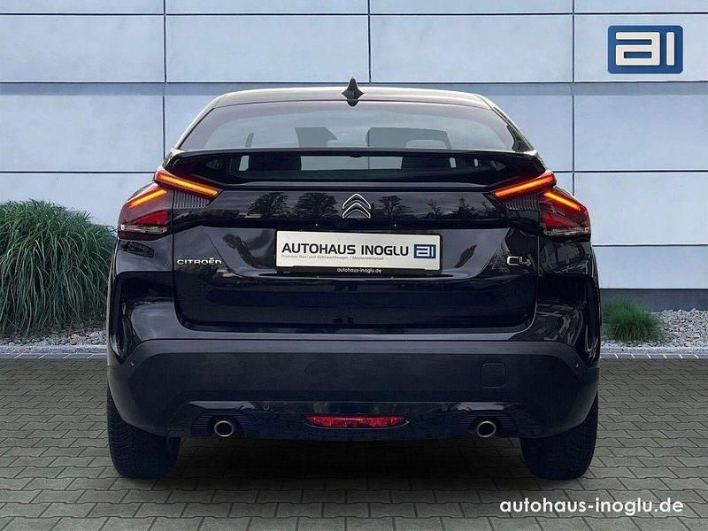 Gebraucht Citroën C4 PureTech 131 PS (96 kW) 2024 Schwarz Limousine