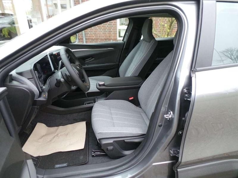 Gebraucht Renault Megane E-Tech Evolution 160 kW (218 PS) 2022 Schiefergrau Limousine