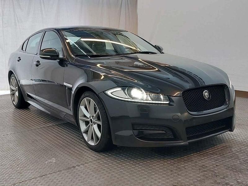 Gebraucht Jaguar XF 200 PS (147 kW) 2014 Grau Limousine