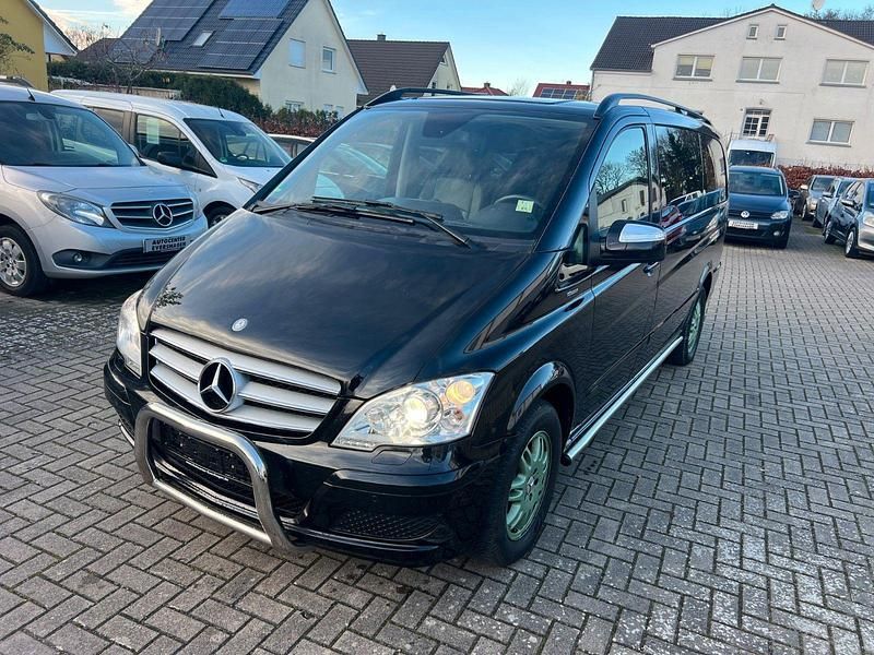 Gebraucht Mercedes Viano 163 PS (119 kW) 2011 Schwarz Van / Kleinbus
