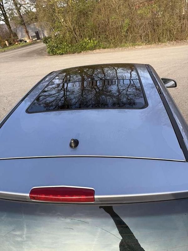 Gebraucht Opel Astra Edition 140 PS (102 kW) 2008 Silber Limousine