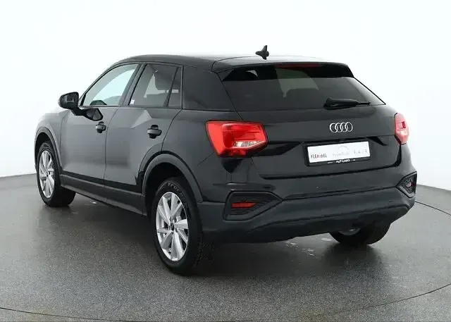 Gebraucht Audi Q2 Comfort 150 PS (110 kW) 2022 Andere SUV