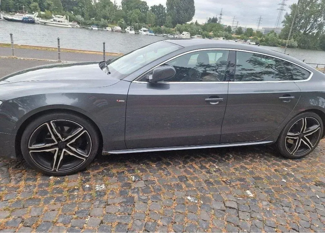 Gebraucht Audi A5 S-Line 190 PS (139 kW) 2016 Grau Coupé
