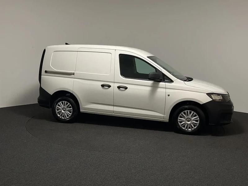 Gebraucht VW Caddy 55 PS (40 kW) 2021 Weiß Van / Kleinbus