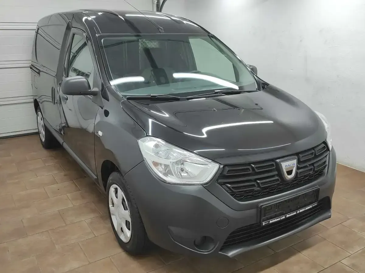 Gebraucht Dacia Dokker 102 PS (75 kW) 2018 Perlmuttschwarz Van / Kleinbus