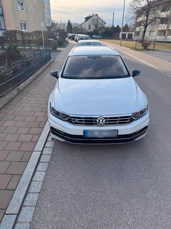 Gebraucht VW Passat R-line 190 PS (139 kW) 2016 Weiß Kombi