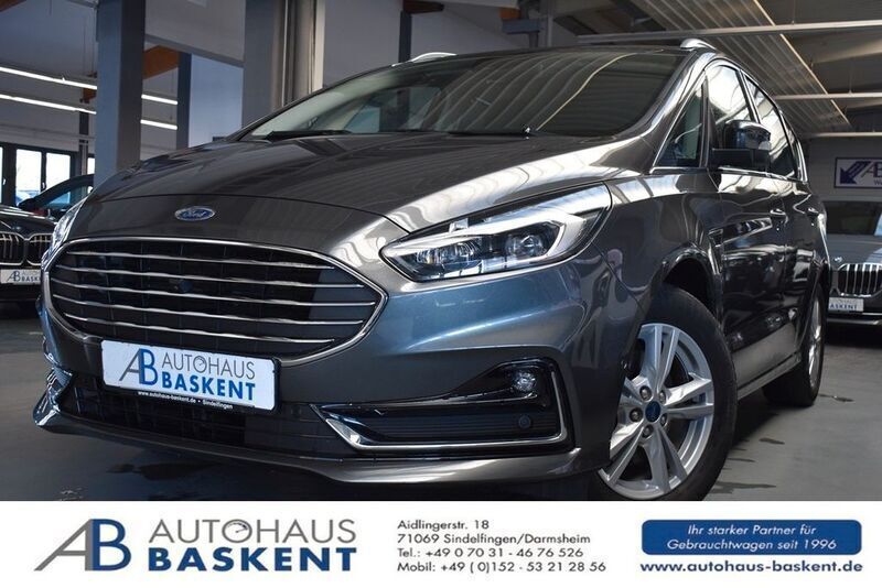 Grau Gebraucht 2023 Ford S-MAX Titanium Van / Kleinbus | 31.790 € (Guter Preis) - Bild 1/4