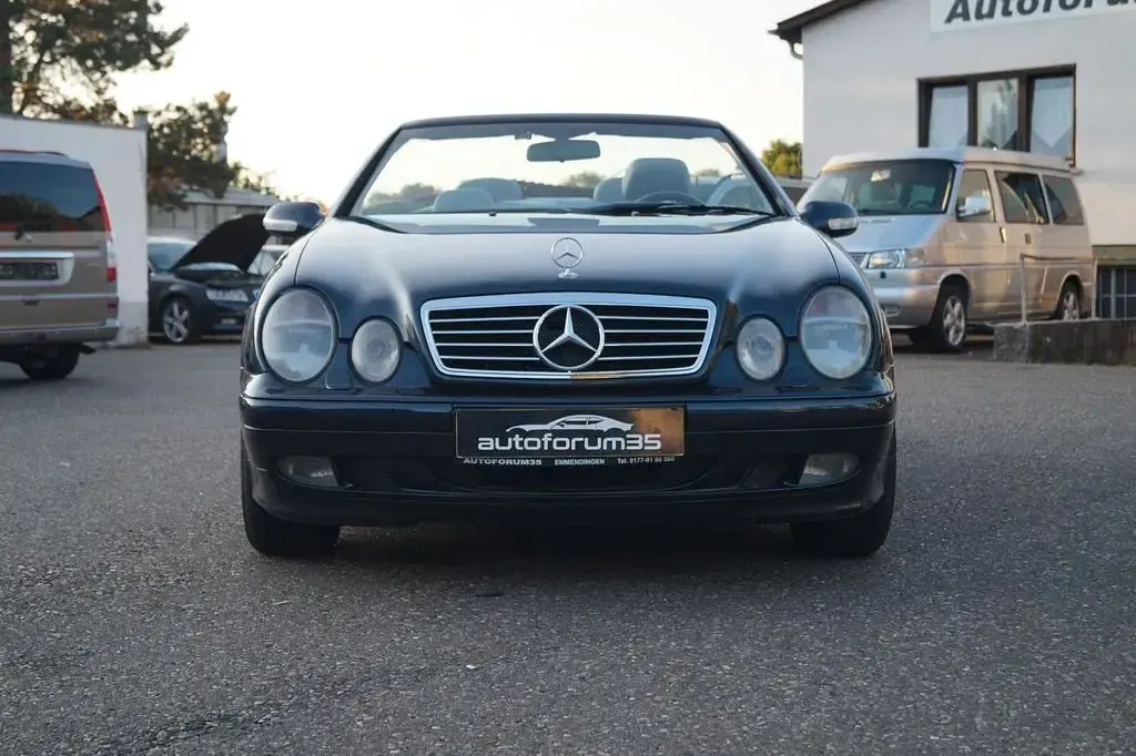 Gebraucht Mercedes CLK320 Avantgarde 218 PS (160 kW) 2000 Schwarz Cabrio