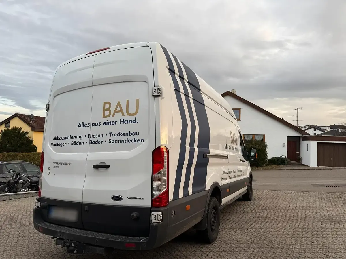 Gebraucht Ford Transit 130 PS (95 kW) 2019 Weiß Van