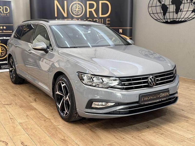Gebraucht VW Passat 200 PS (147 kW) 2022 Mondsteingrau Kombi
