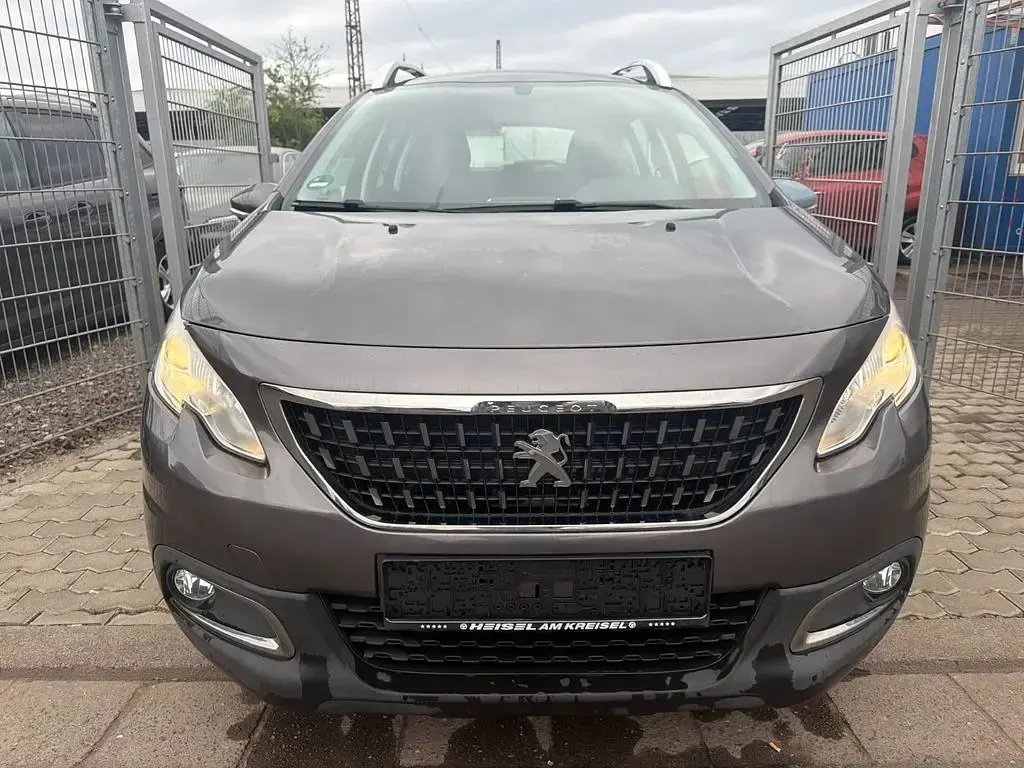 Gebraucht Peugeot 2008 Active 99 PS (72 kW) 2016 SUV
