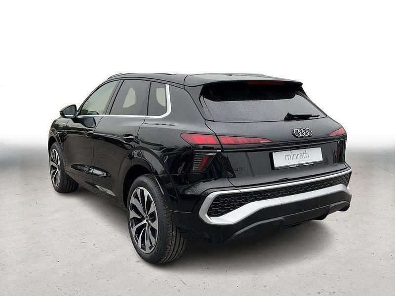 Neu Audi Q3 Sport 150 PS (110 kW) 2025 Schwarz SUV
