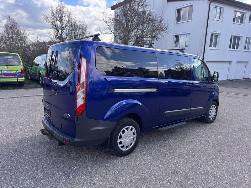 Gebraucht Ford Transit Trend 131 PS (96 kW) 2017 Blau Kombi