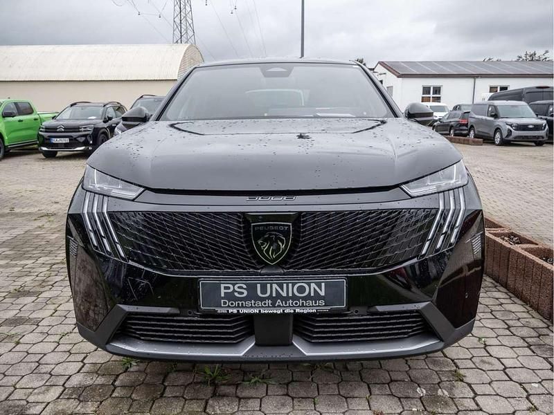 Neu Peugeot 3008 Allure 136 PS (100 kW) 2025 Perla nera schwarz SUV
