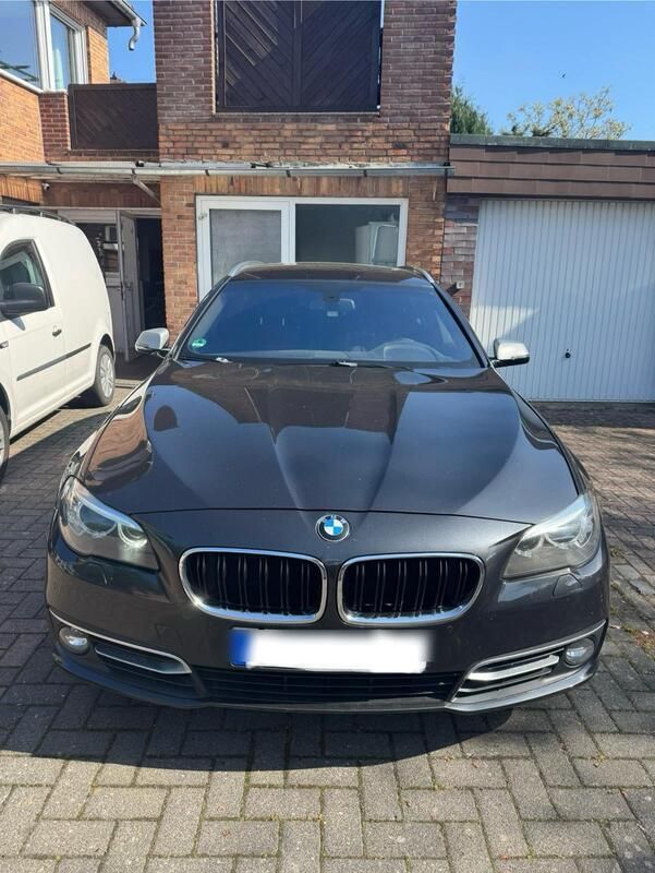Grau Gebraucht 2014 BMW 520 Kombi | 11.500 € (Guter Preis) - Bild 1/4