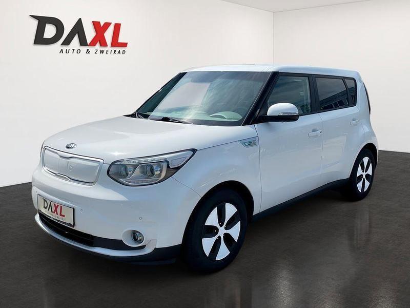 Weiß Gebraucht 2017 Kia Soul EV SUV | 9.690 € (Fairer Preis) - Bild 1/4