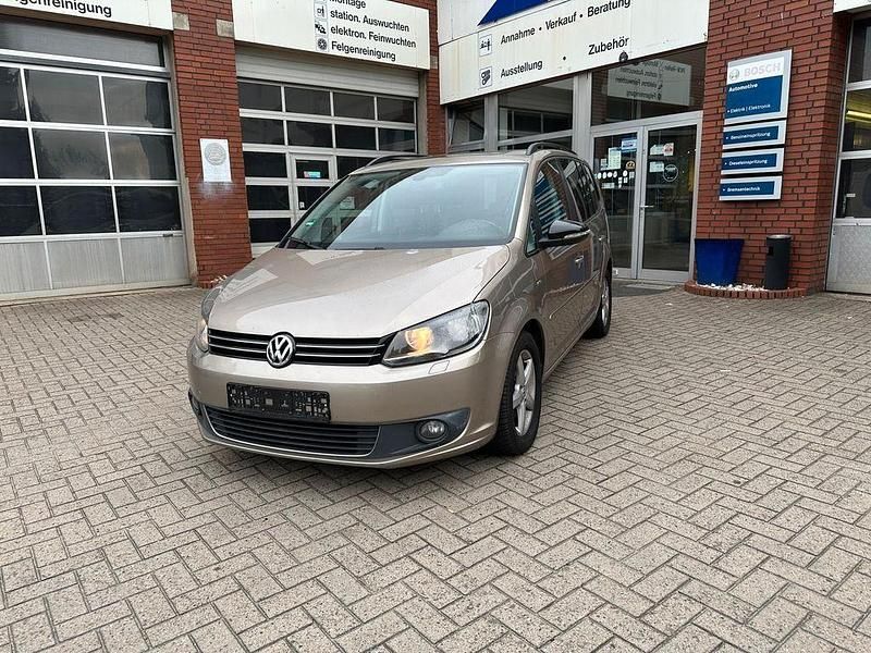 Gebraucht VW Touran Match 140 PS (102 kW) 2012 Beige Van / Kleinbus